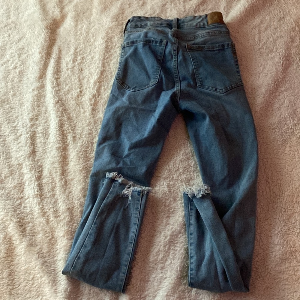 Distressed Blue Jeans - Picture 3 of 3